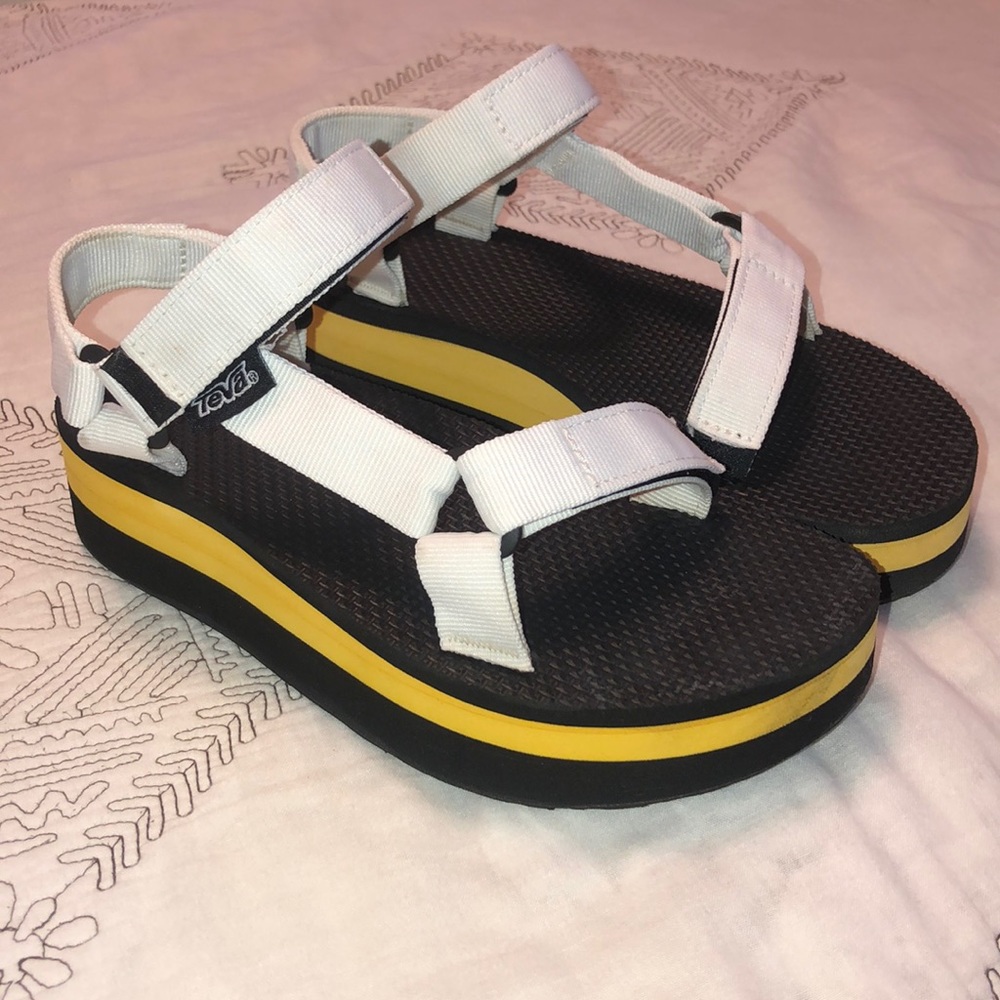 Platform Tevas